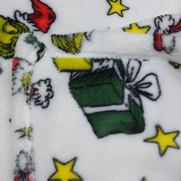 Dr Seuss The Grinch Twin Plush Blanket 60"X90" Oversized Throw Christmas Holiday - Picture 9 of 11